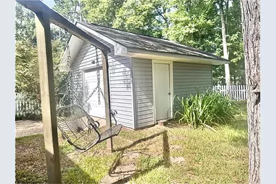 719 E Wildwood Drive, Village Mills, TX 77663 - Photo 29