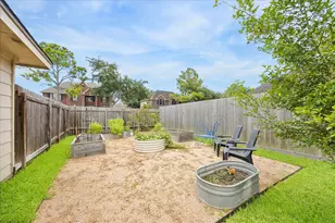 1402 N Pine Orchard Dr, Pearland, TX 77581 - Photo 29