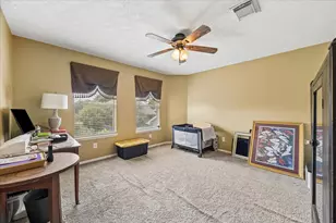 1402 N Pine Orchard Dr, Pearland, TX 77581 - Photo 19
