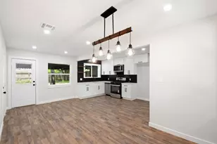 6514 Neff St, Houston, TX 77074 - Photo 15