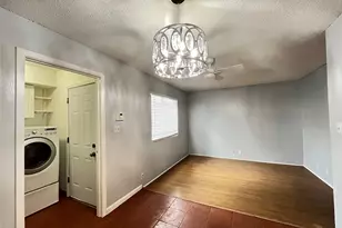 8101 Amelia Rd, Houston, TX 77055 - Photo 5