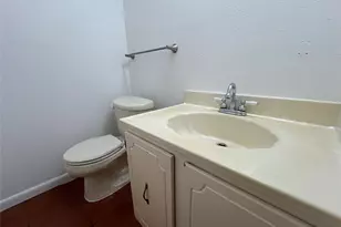 8101 Amelia Rd, Houston, TX 77055 - Photo 7