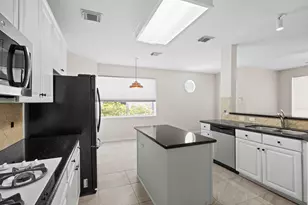 219 Whisper Pass, Houston, TX 77094 - Photo 7