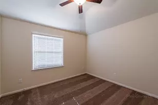 2911 Lake Dr, Katy, TX 77494 - Photo 23