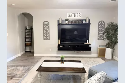 2911 Lake Drive, Katy, TX 77494 - Photo 5