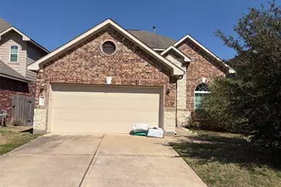 2911 Lake Dr, Katy, TX 77494 - Photo 1