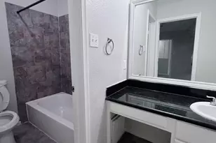 2046 Lexington Woods Dr, Spring, TX 77373 - Photo 9