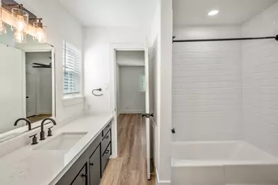 8207 Langdon Lane, Houston, TX 77036 - Photo 23