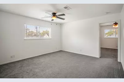 8207 Langdon Lane, Houston, TX 77036 - Photo 25