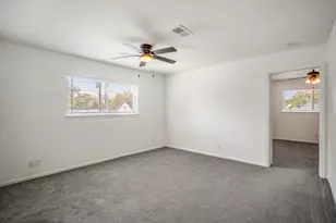 8207 Langdon Ln, Houston, TX 77036 - Photo 25