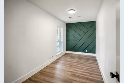 8207 Langdon Lane, Houston, TX 77036 - Photo 7