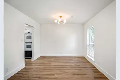 8207 Langdon Lane, Houston, TX 77036 - Photo 5