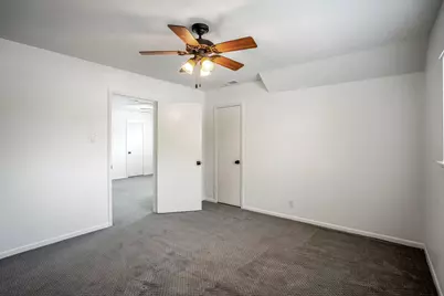 8207 Langdon Lane, Houston, TX 77036 - Photo 27