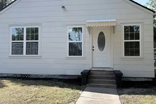 723 E Blackshear St, Navasota, TX 77868 - Photo 3