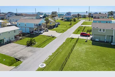 4202 Hardin Drive, Galveston, TX 77554 - Photo 35