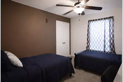 250 7th Street, Hempstead, TX 77445 - Photo 15