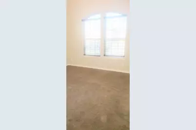 8723 W Crescent Lake Circle, Baytown, TX 77521 - Photo 19