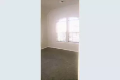 8723 W Crescent Lake Circle, Baytown, TX 77521 - Photo 15