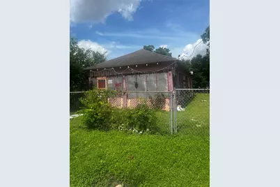 1718 Pannell Street, Houston, TX 77020 - Photo 3