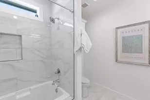 970 Pelican Ln, Crystal Beach, TX 77650 - Photo 17