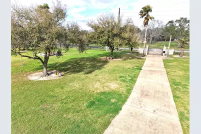 10302 Hanselman Road #CR69, Manvel, TX 77578 - Photo 7