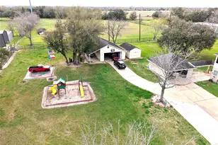 10302 Hanselman Rd, Manvel, TX 77578 - Photo 3