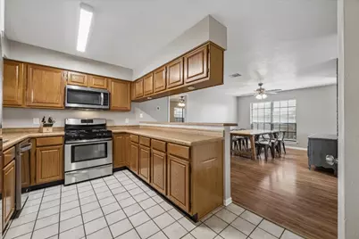 6915 Redwood Falls Drive, Pasadena, TX 77505 - Photo 15