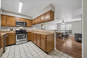 6915 Redwood Falls Dr, Pasadena, TX 77505 - Photo 15