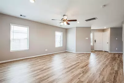 827 Deerhurst Lane, Magnolia, TX 77354 - Photo 3