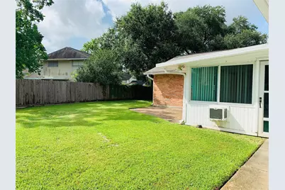 1910 Pear Creek Circle, Houston, TX 77084 - Photo 17