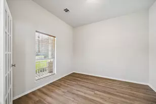 9202 Colony Pond Dr, Spring, TX 77379 - Photo 5