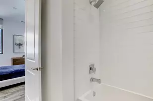 1211 Caroline St, Houston, TX 77002 - Photo 15