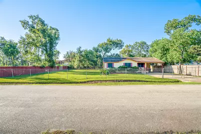 8318 Nyssa Street, Houston, TX 77078 - Photo 3