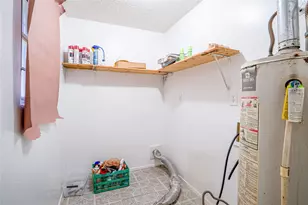8318 Nyssa St, Houston, TX 77078 - Photo 17