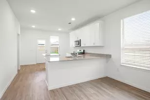 17214 Boulder Bch Dr, Crosby, TX 77532 - Photo 3