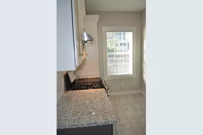 2502 Saltus Street #2, Houston, TX 77003 - Photo 15