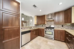 7802 Alegria Dr, Houston, TX 77083 - Photo 15