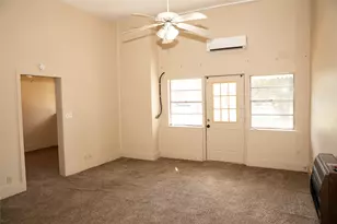 515 N Colorado St, Burton, TX 77835 - Photo 17