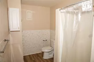 515 N Colorado St, Burton, TX 77835 - Photo 27