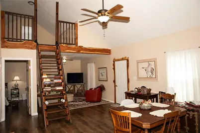 515 N Colorado Street, Burton, TX 77835 - Photo 39