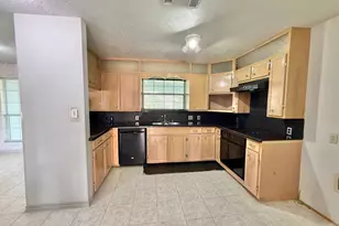 1804 Ave M, Nederland, TX 77627 - Photo 9