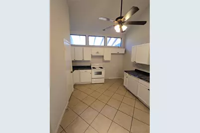 11231 Glenforest, Montgomery, TX 77356 - Photo 5