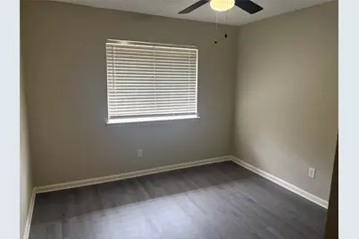 5650 Birchmont Drive #B, Houston, TX 77091 - Photo 3