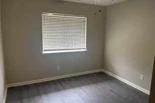 5650 Birchmont Dr, Houston, TX 77091 - Photo 3