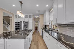 4306 Towering Oak Ct, Houston, TX 77059 - Photo 13