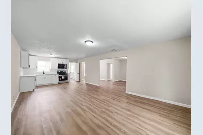 8771 Josie Street, Houston, TX 77029 - Photo 7