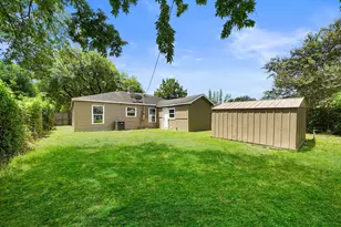 8771 Josie St, Houston, TX 77029 - Photo 19