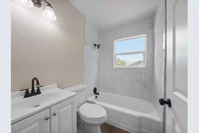 8771 Josie Street, Houston, TX 77029 - Photo 15