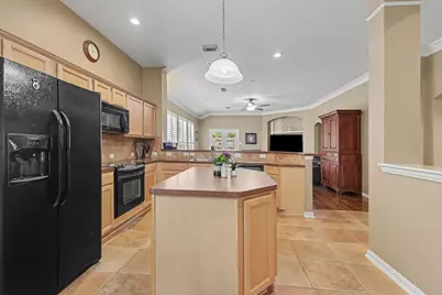12918 Tall Spruce Drive, Cypress, TX 77429 - Photo 9