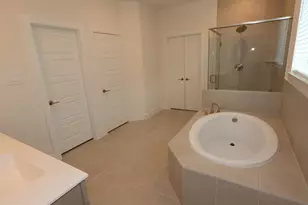 21402 Villa Spruce Ln, Tomball, TX 77377 - Photo 5